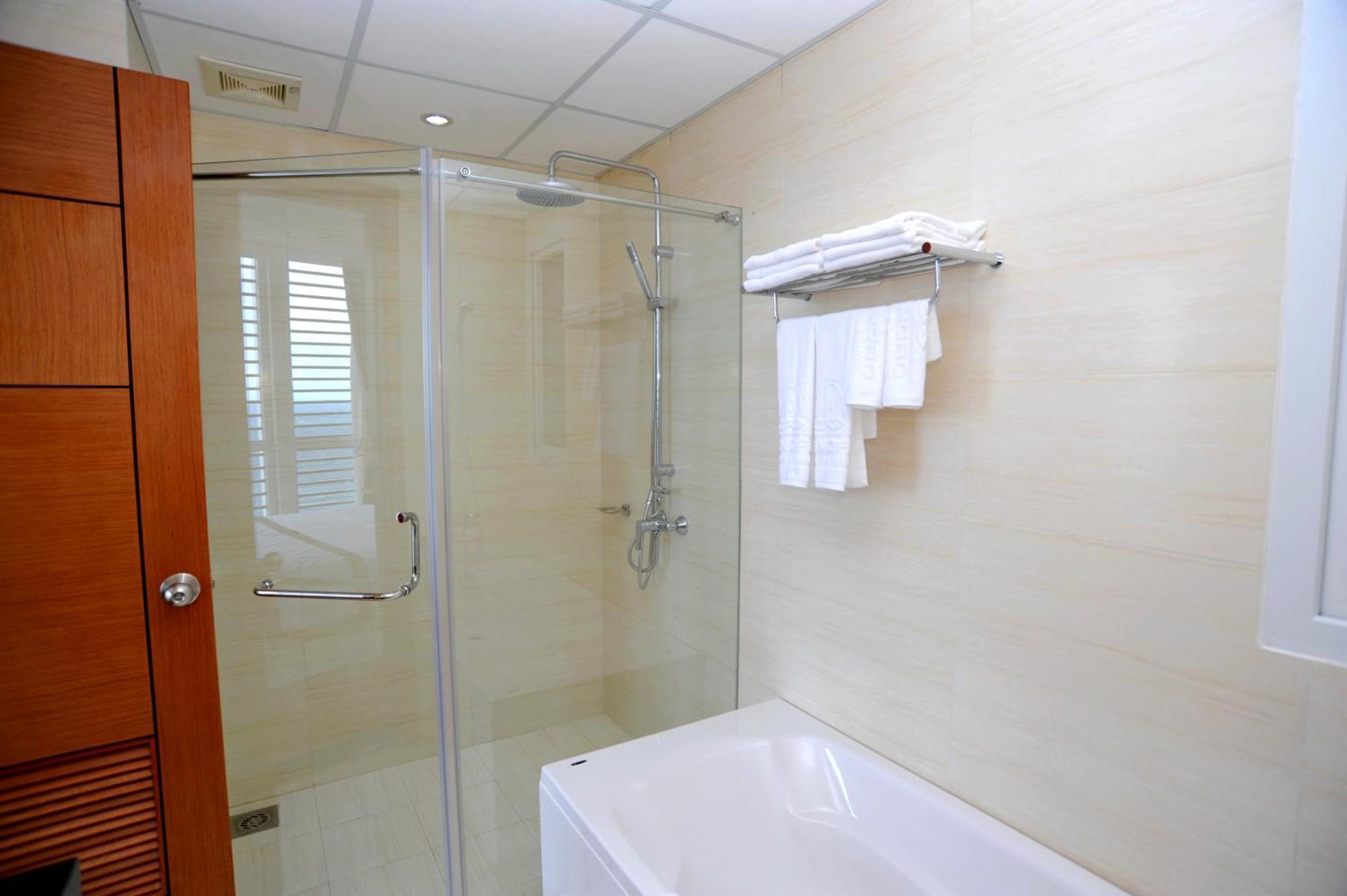 Dendro Beachfront Hotel Nha Trang Pokoj fotografie